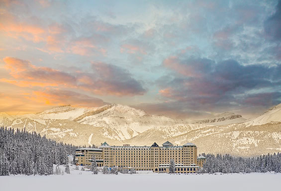 Fairmont-Chateau-Lake-Louise-exterior