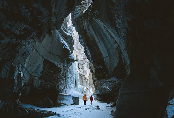 Jasper-Eishöhle-im-Winter