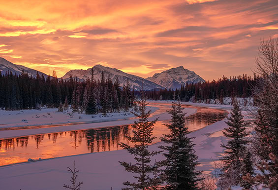 Jasper-Icefield-Parkway-bei-Sonnenaufgang