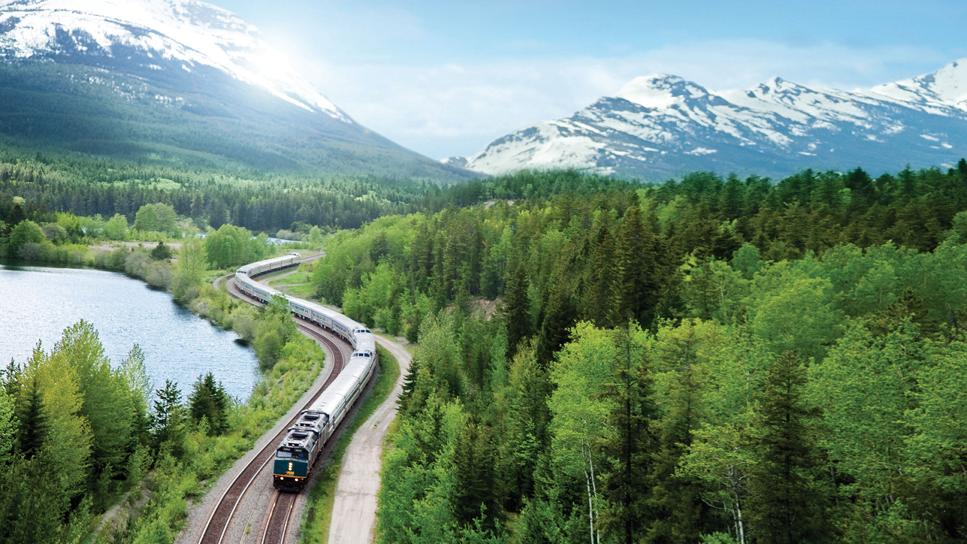 VIA-Rail-The-Canadian